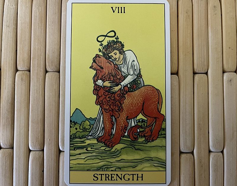 Как влияет 8 аркан на личную жизнь и отношения